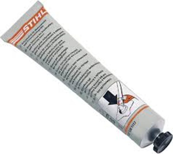 Stihl Genuine Gear Lubricant A/B 0781 120 1109 - Image 3
