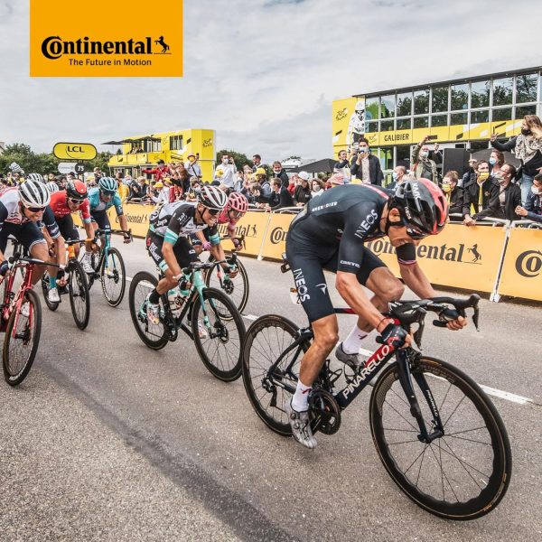 Continental Race 28" Wide 700x25-32c Inner Tubes - 42mm Presta Valve (Pack of 4 w/Conti Sticker) - Image 3