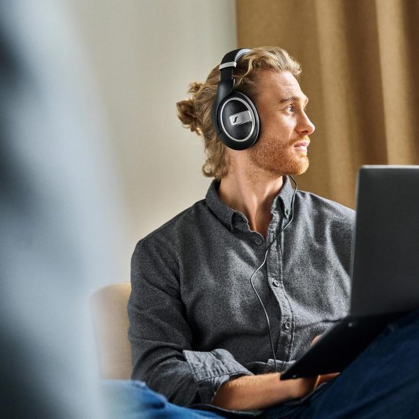 Sennheiser HD 599 Open-Back Headphones - Image 4