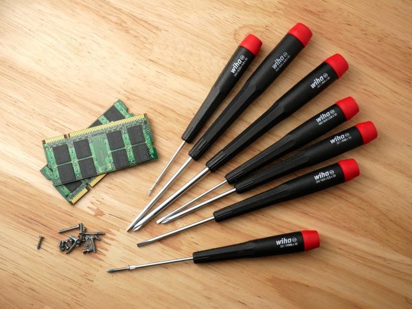 Wiha 7-Piece Precision Screwdriver Set - Image 5